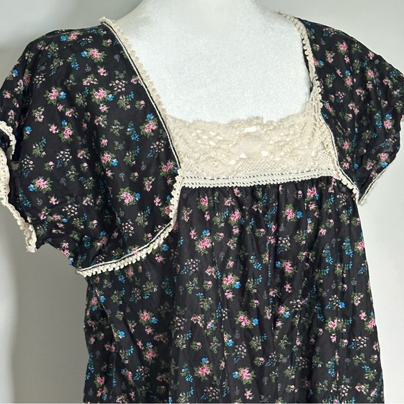 Chelsea & Violet Black Floral Dress Crochet Lace Details Boho Size L - Picture 6 of 6